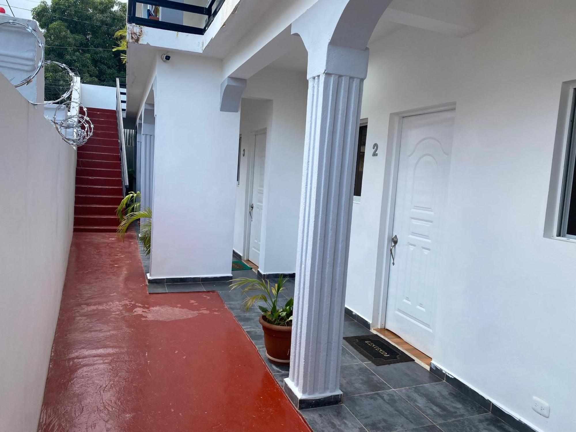 לאס טרנאס Hotel El Encanto מראה חיצוני תמונה