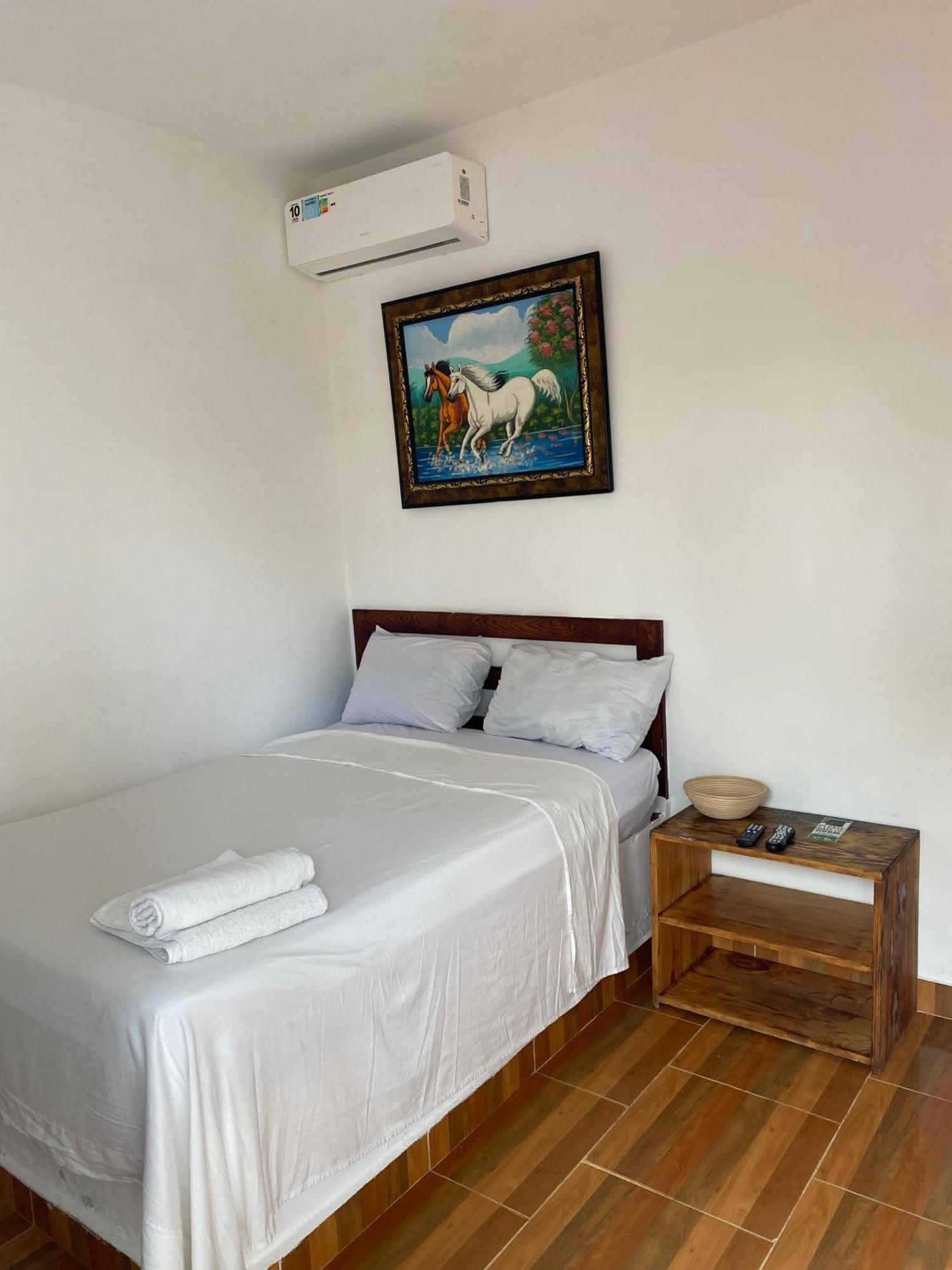 לאס טרנאס Hotel El Encanto מראה חיצוני תמונה